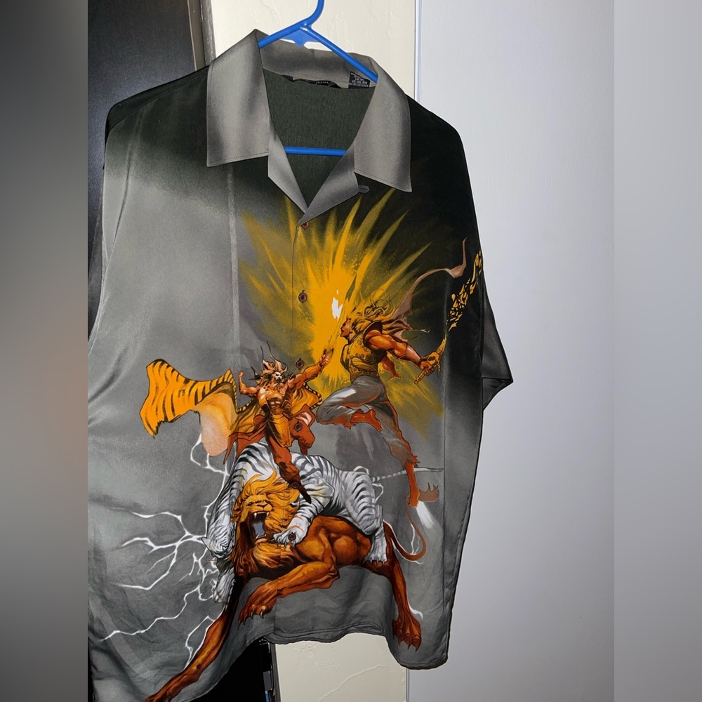 Pre-owned Million Guy Sword Fighting Button Up Shirt Size 16 1/2 Made In Korea
